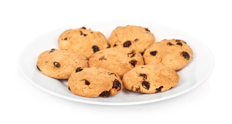 A plate of Maryland cookies